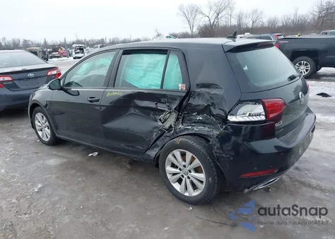2021 Volkswagen Golf 1.4T Tsi z USA, uszkodzony, nr VIN 3VWG57AUXMM006074